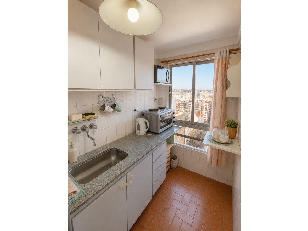 VENTA DEPARTAMENTO 2 AMBIENTES CON BAULERA ZONA PLAZA COLON - 6