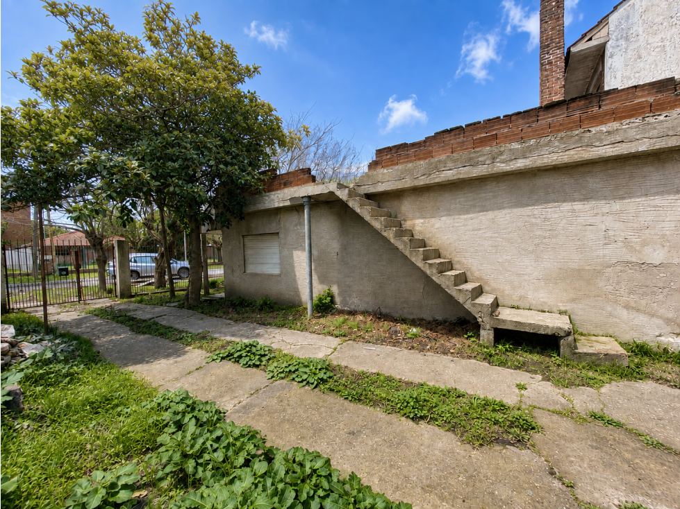 VENTA DE LOTE EN CAISAMAR DE 458 M2 CON VIVIENDA A RECICLAR O DEMOLER - 5