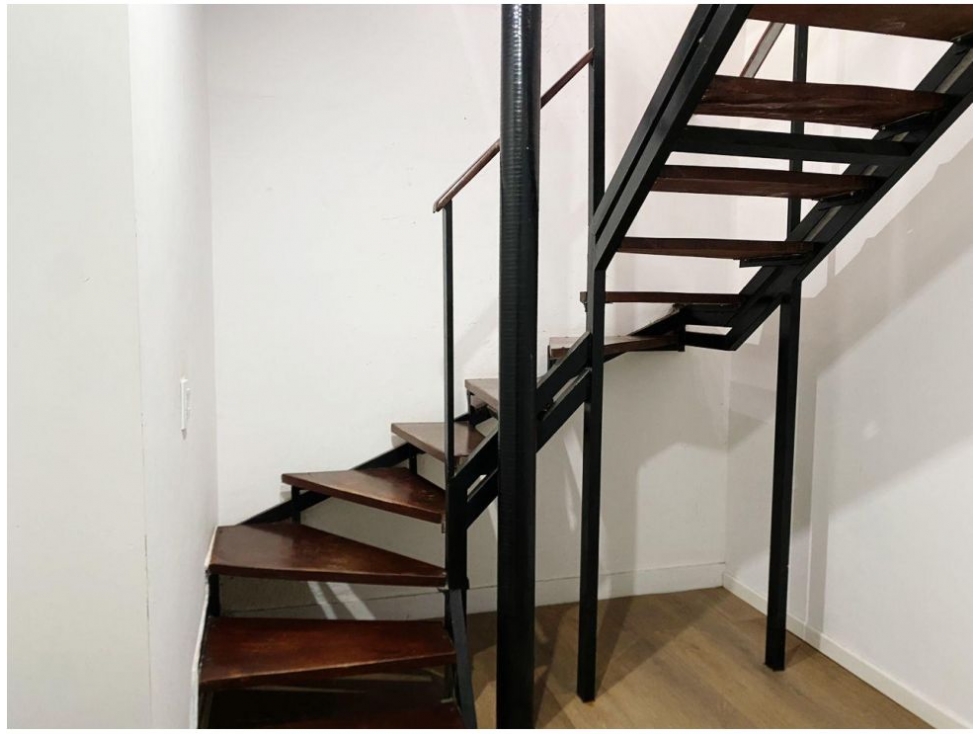LOCAL EN VENTA - PINAMAR - 5