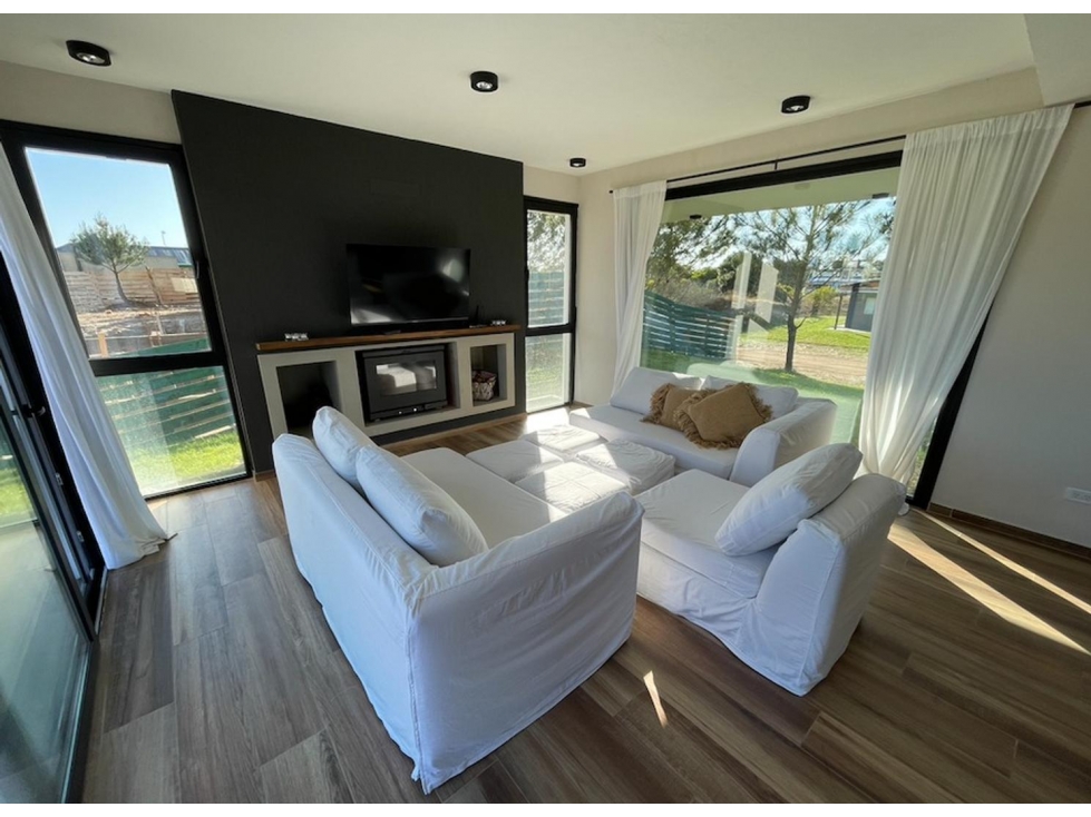 Casa Alquiler Costa Esmeralda Deportivo Lote 146 5 Dorm Pileta — foto 4