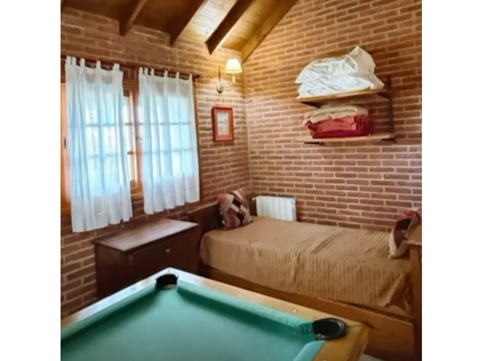 CASA CABAÑA N 33 VILLA ALPINA - CARILO - VENTA - 6