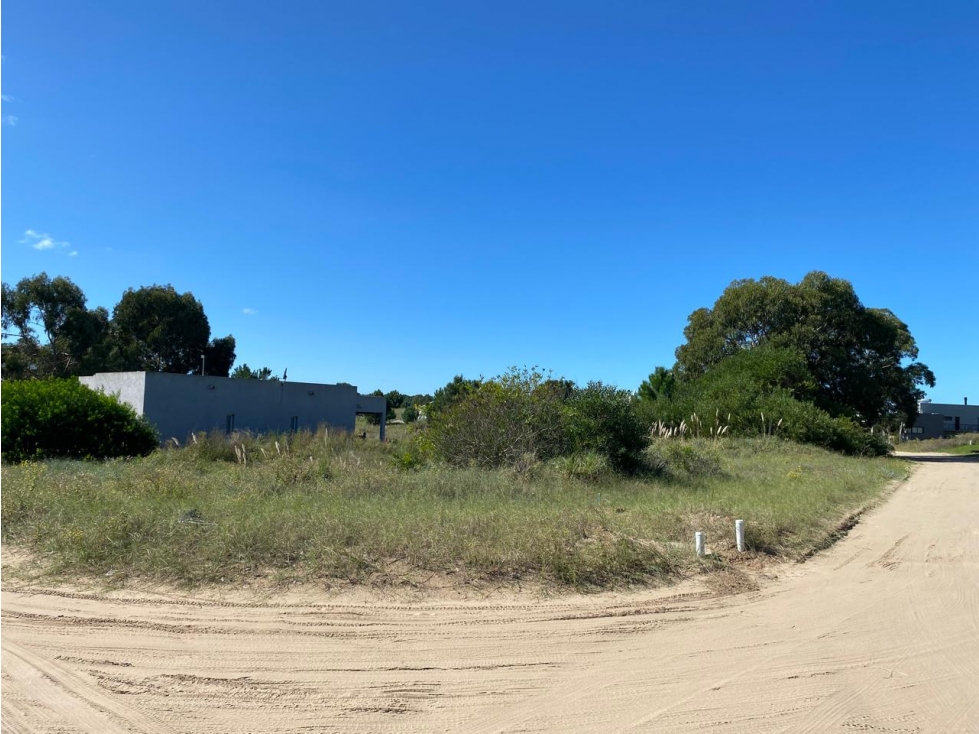 COSTA ESMERALDA - ECUESTRE 273 - LOTE EN VENTA - 1
