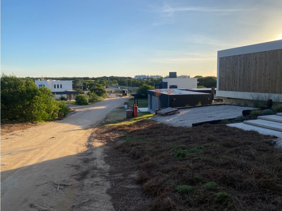 Casa Lote 3 Marítimo III Costa Esmeralda 470 m² a Estrenar - 2