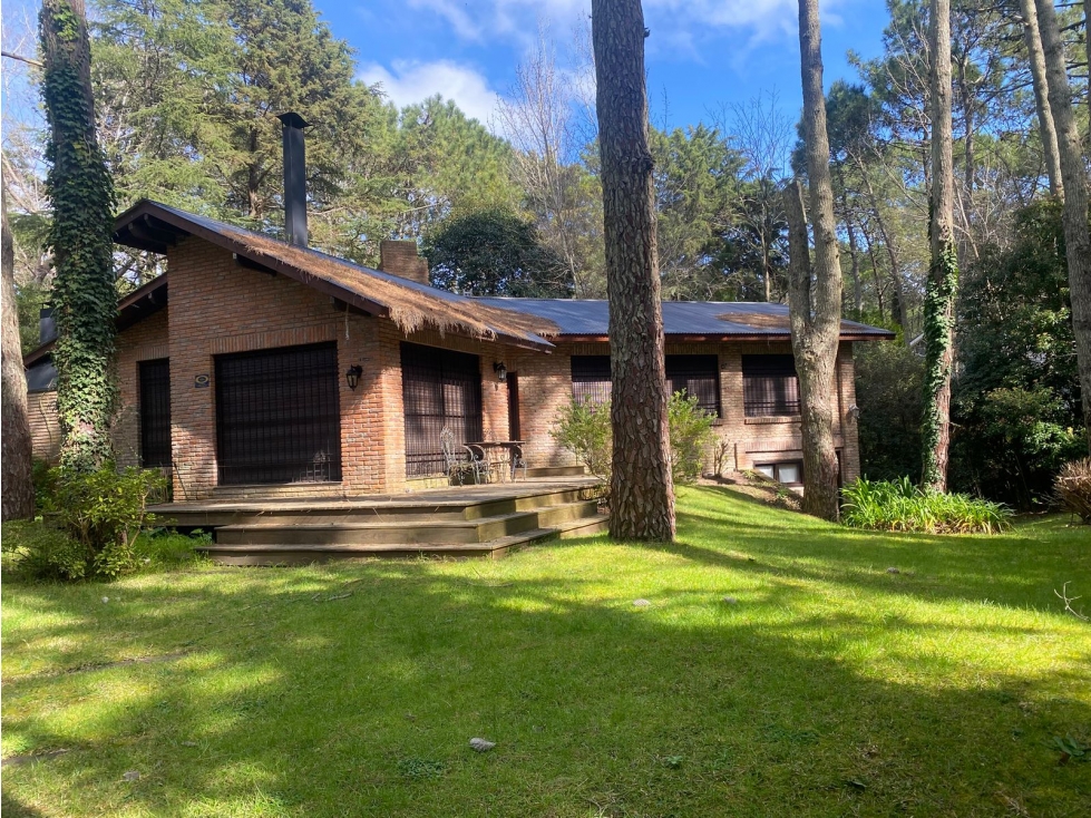 Casa en Venta en Cariló - Excelente Ubicación Perdiz y Cedro — foto 2