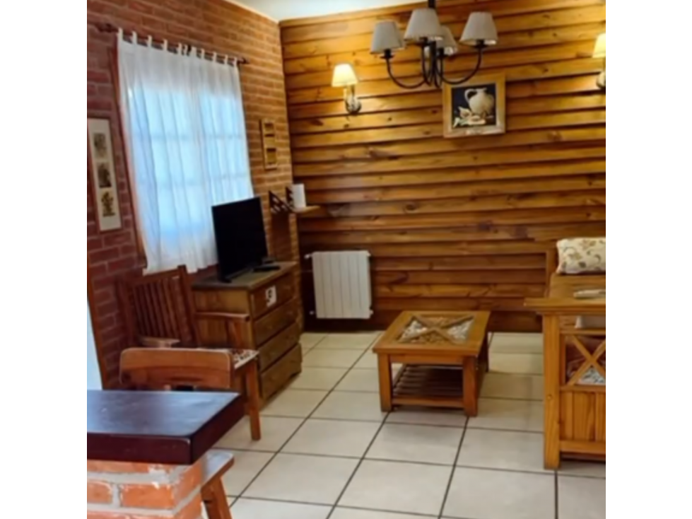 CASA CABAÑA N 33 VILLA ALPINA - CARILO - VENTA - 3