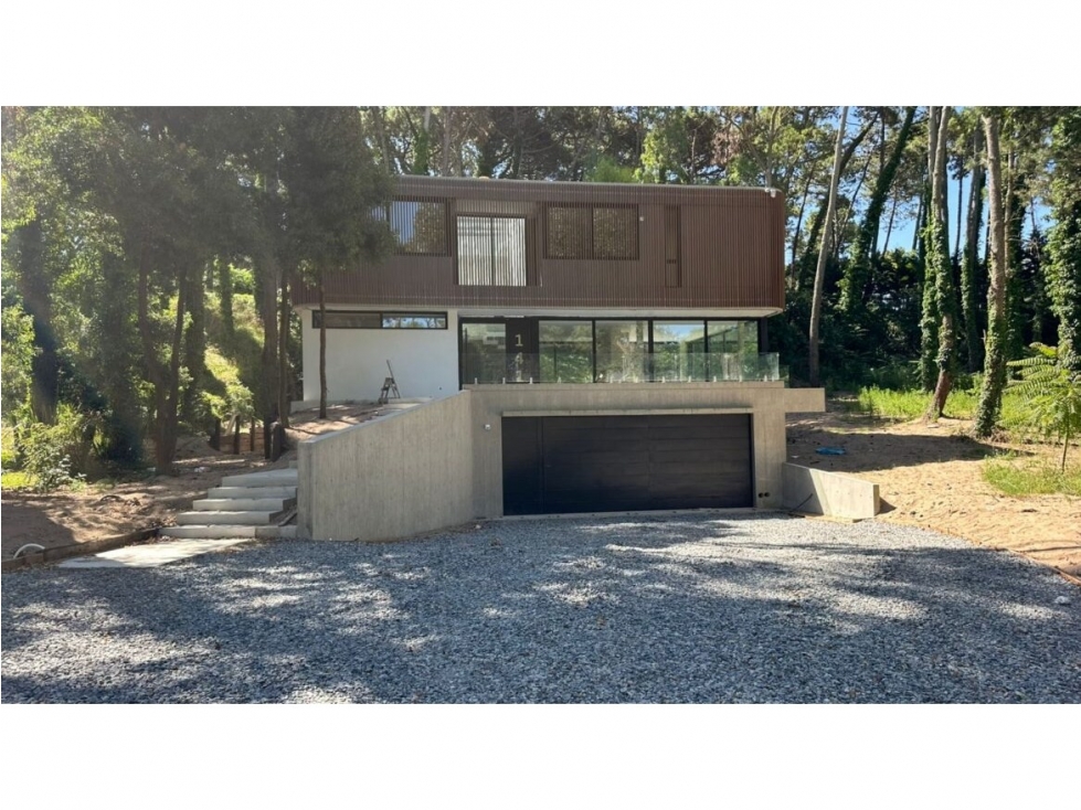 CASA PREMIUM EN EL BOSQUE - CARILÓ Ascensor - 1