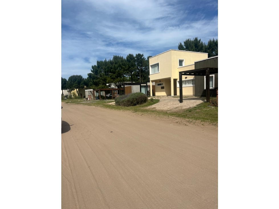 LOTE EN VENTA - RESIDENCIAL I 369 - COSTA ESMERALDA - 6