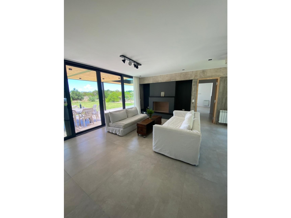Casa Alquiler Costa Esmeralda Senderos IV Lote 508 5 Dorm Pileta — foto 3