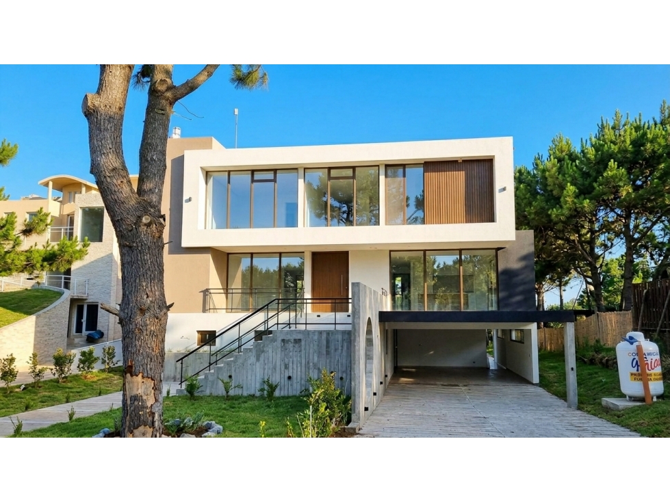 Casa Alquiler Costa Esmeralda Maritimo II Lote 22 Pileta Gimnasio