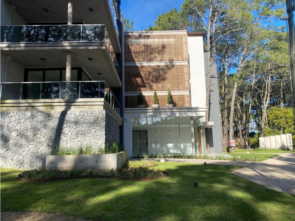 DEPARTAMENTO EN VENTA - 2 AMBIENTES MAR DE LAS PAMPAS - 4