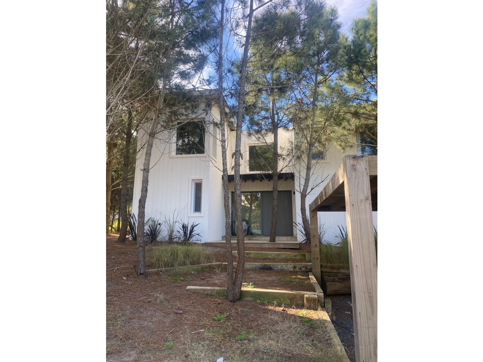 Casa Alquiler MARITIMO III Lote 24 Piscina 5 Dorm