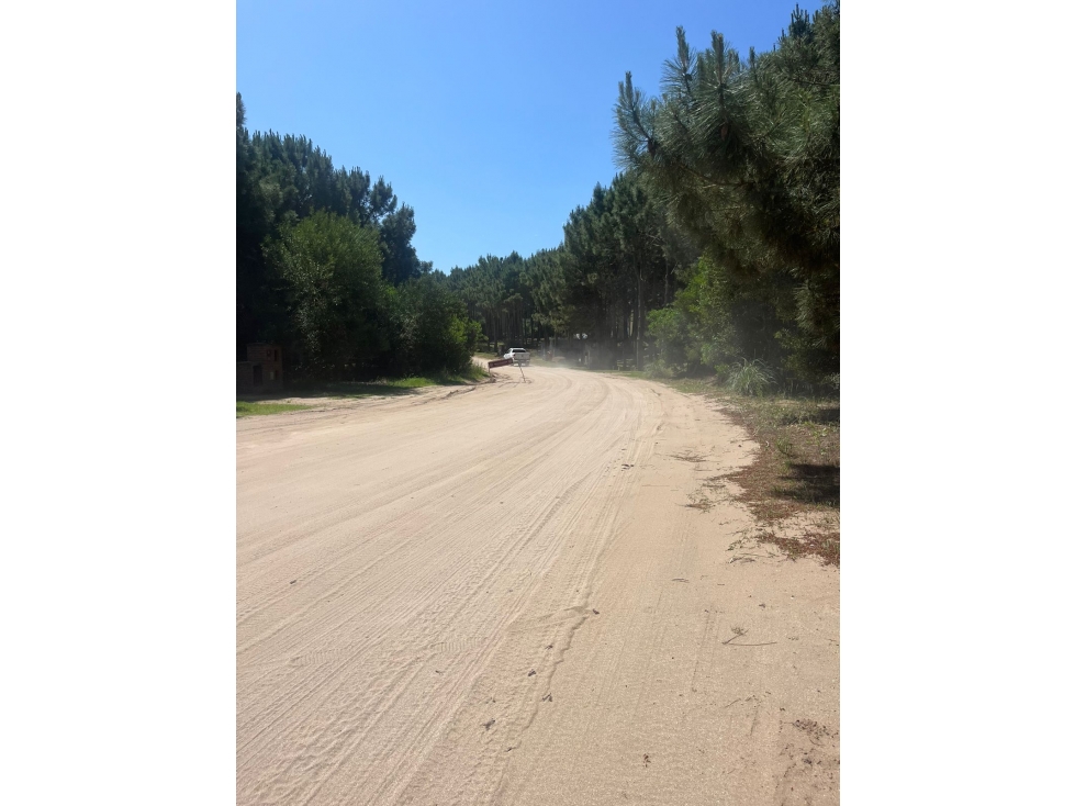 LOTE EN VENTA - GOLF II 544 - COSTA ESMERALDA - 6