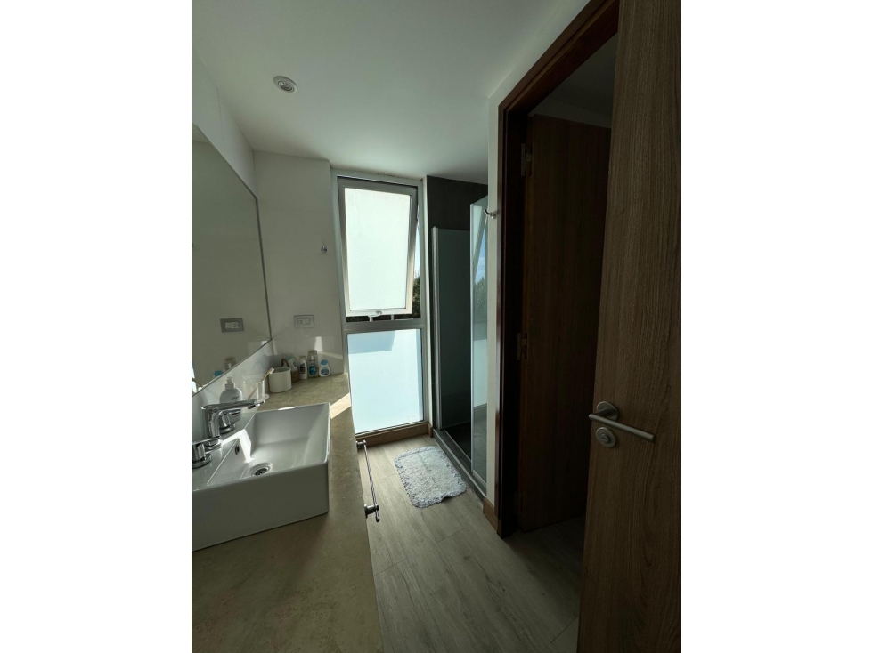 NORTH BEACH - DEPARTAMENTO 3 AMBIENTES EN ALQUILER - 4