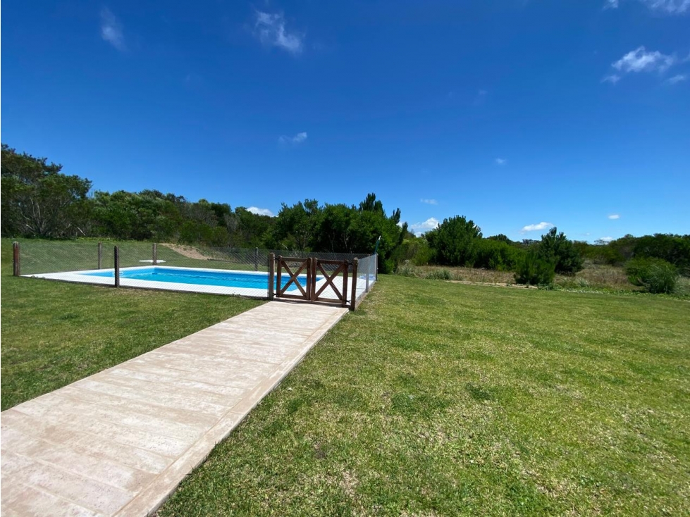 Casa Alquiler Costa Esmeralda Senderos IV Lote 508 5 Dorm Pileta