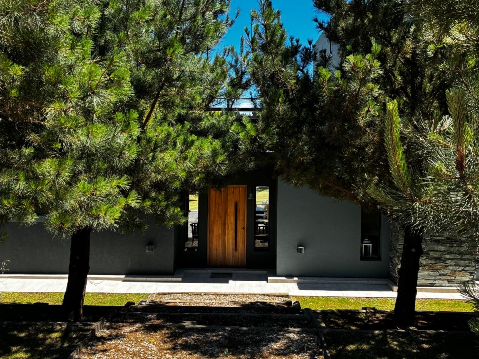 Casa Alquiler Costa Esmeralda Senderos II Lote 9 4 Dorm 8 Personas