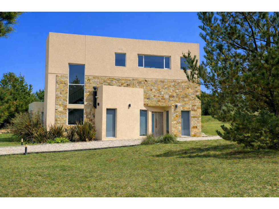 Casa en Venta en Costa Esmeralda - Sector Deportivo 55