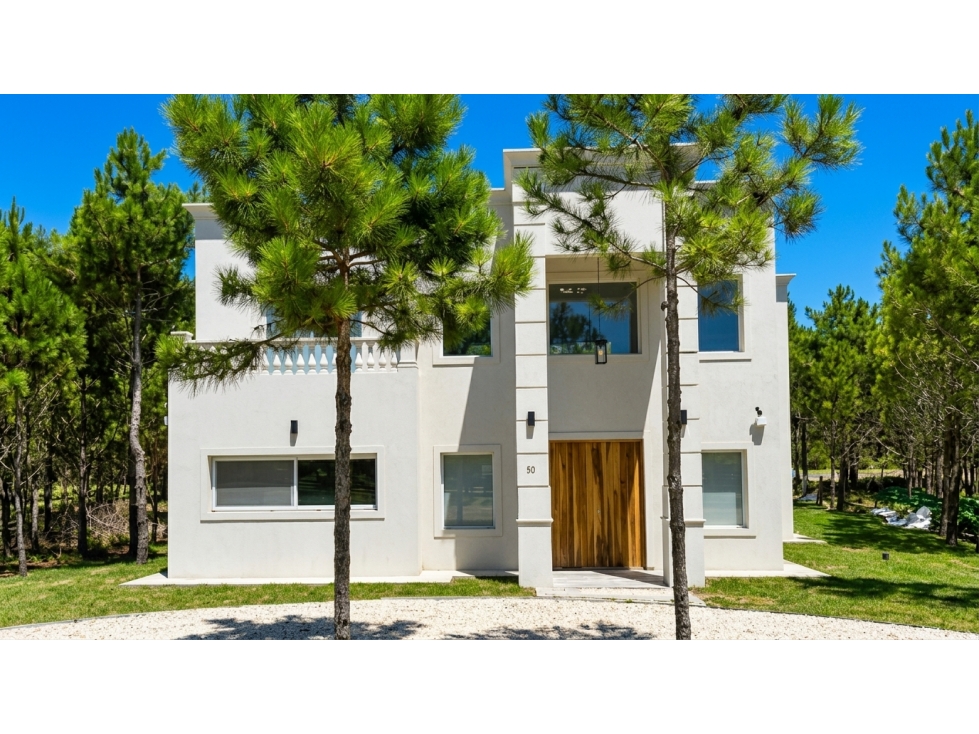 CASA EN VENTA COSTA ESMERALDA - MARITIMO IV 30