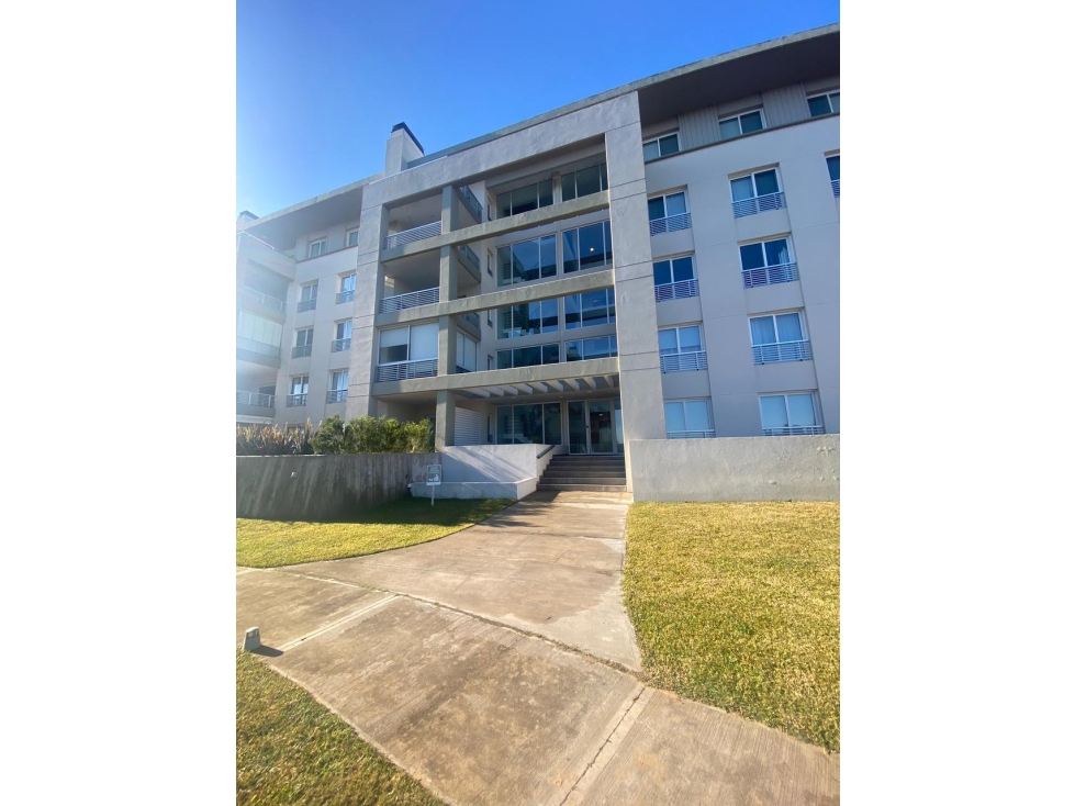 Departamento en Venta en Costa Esmeralda - Edificio Par - 2
