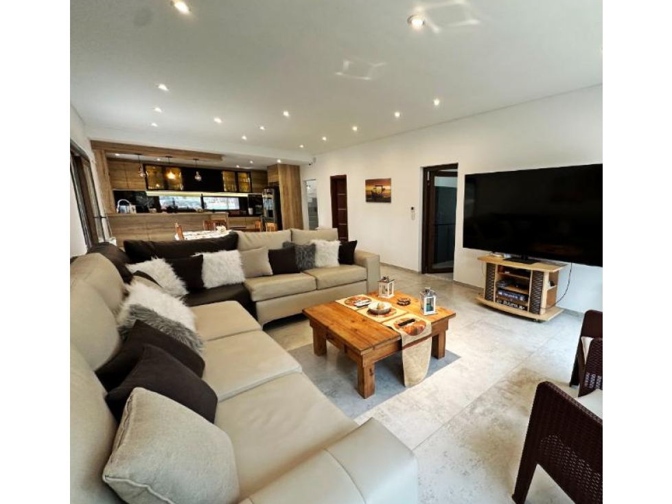 Casa Marítimo IV Costa Esmeralda Lote 39 | 360m² Pileta US$890K - 3