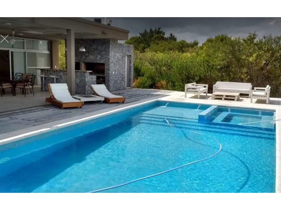 Casa Alquiler Costa Esmeralda Residencial 1 Lote 545 4 Dorm Piscina - 2