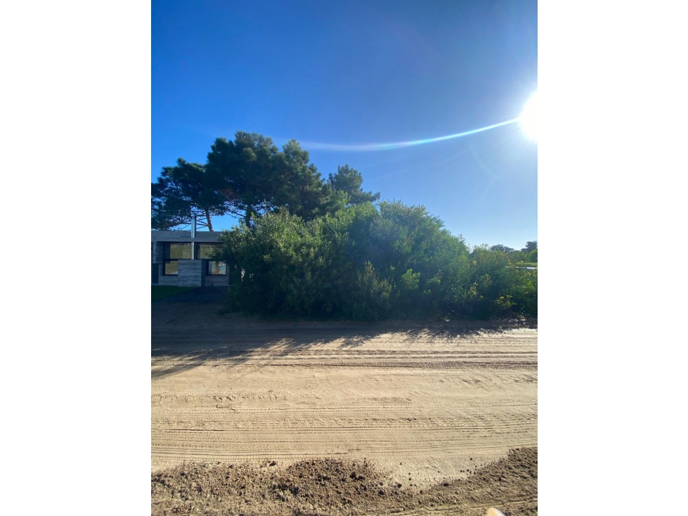 SENDEROS III 425 - COSTA ESMERALDA - LOTE EN VENTA. - 6