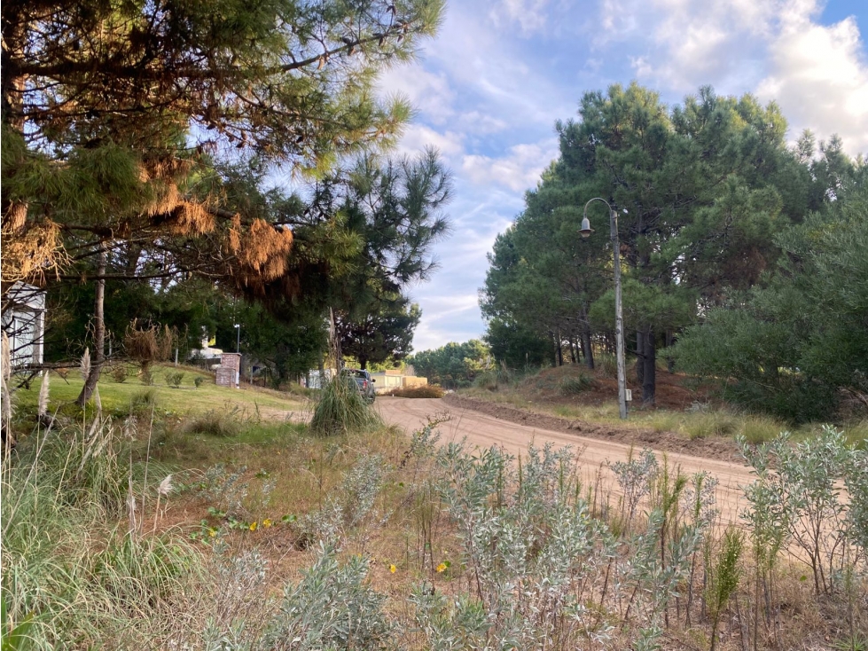 Lote en Barrio Cerrado Costa Esmeralda - Residencial I - 6