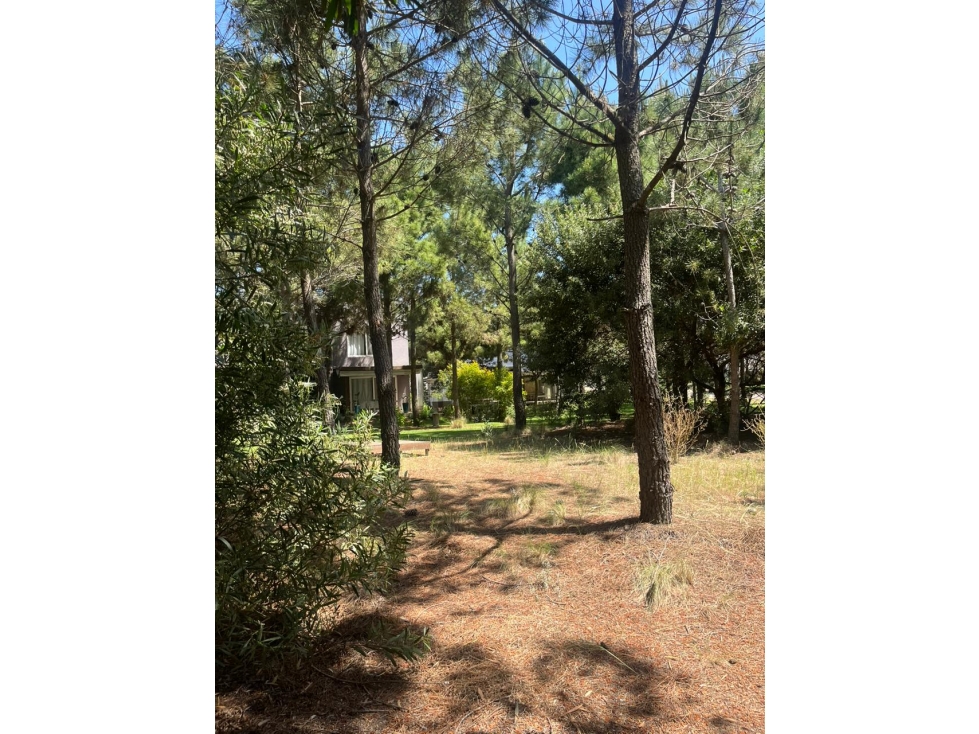 LOTE EN VENTA - GOLF II 544 - COSTA ESMERALDA - 3