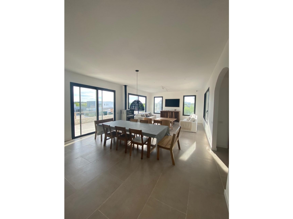 Casa Alquiler Costa Esmeralda Maritimo III Lote 118 Pileta 4 Dorm — foto 4