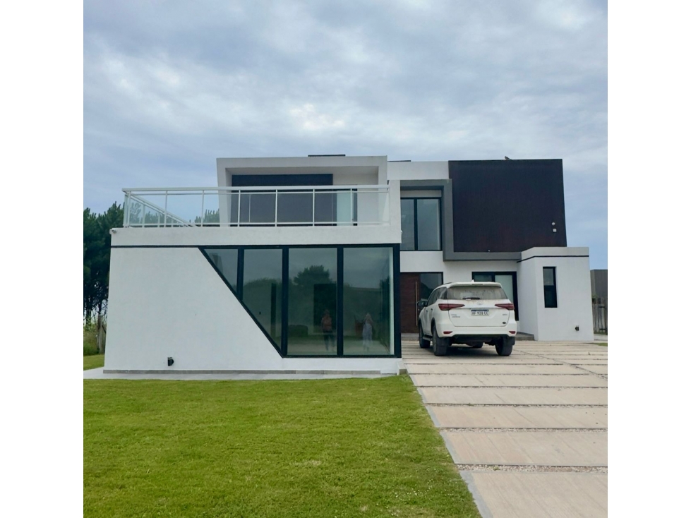 Casa Alquiler Costa Esmeralda Maritimo I Lote 60A Frente al Mar — foto 3