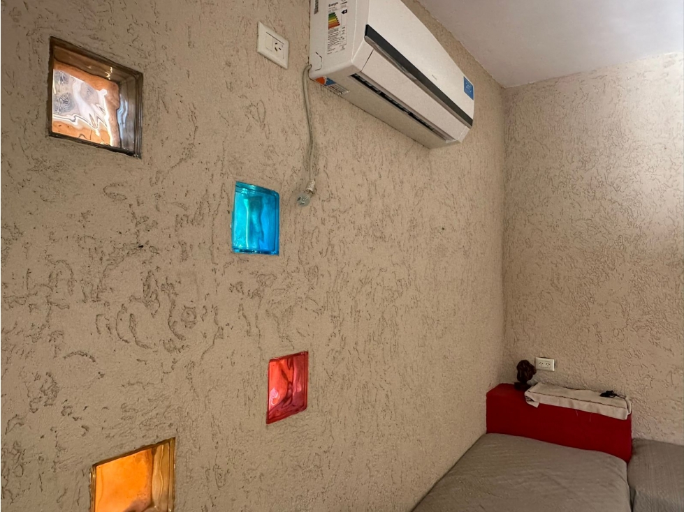 Se vende complejo a una cuadra del rio San Antonio — foto 5