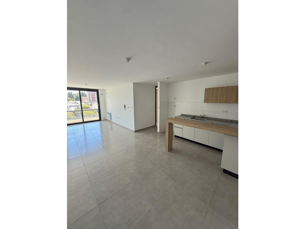 EN VENTA DEPARTAMENTO 1 DORMITORIO ( CENTRICO) - 2