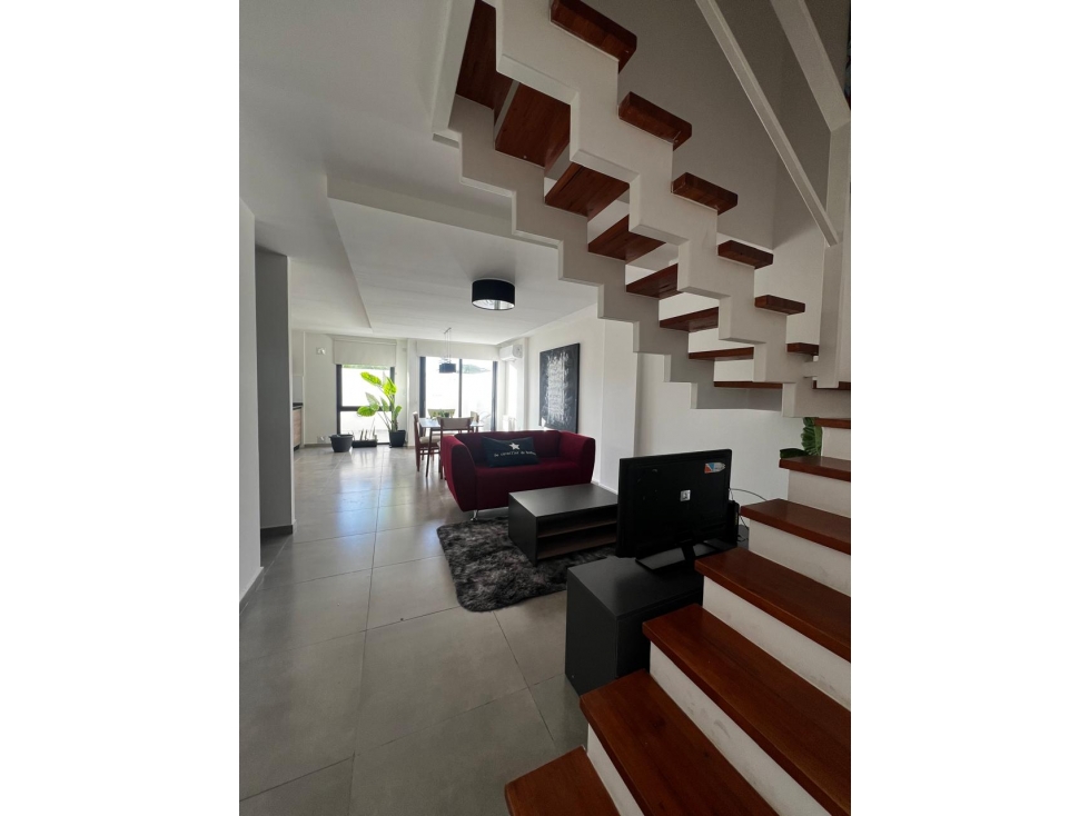 OPORTUNIDAD PASEO 4 TE ESPERA SE VENDE DUPLEX DE DOS DORMITORIOS — foto 6