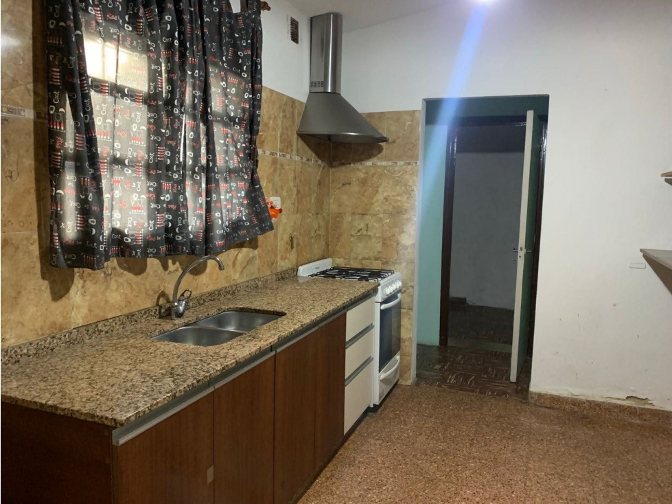 CASA EN VENTA BARRIO LA QUINTA — foto 2
