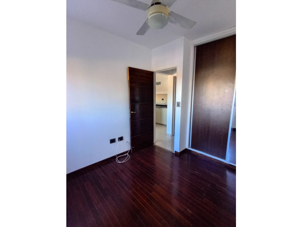 SE VENDE DEPARTAMENTO 1 DORMITORIO - 6
