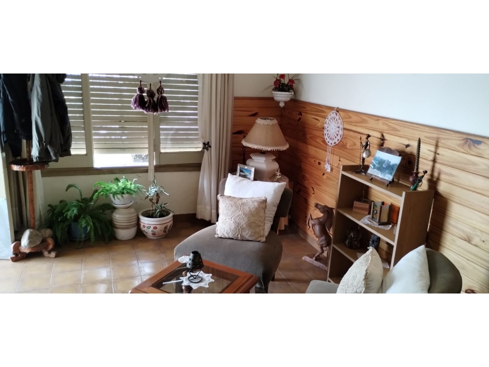 OPORTUNIDAD SE VENDE CHALET CON DTO INDEPENDIENTE EN CARLOS PAZ — foto 5