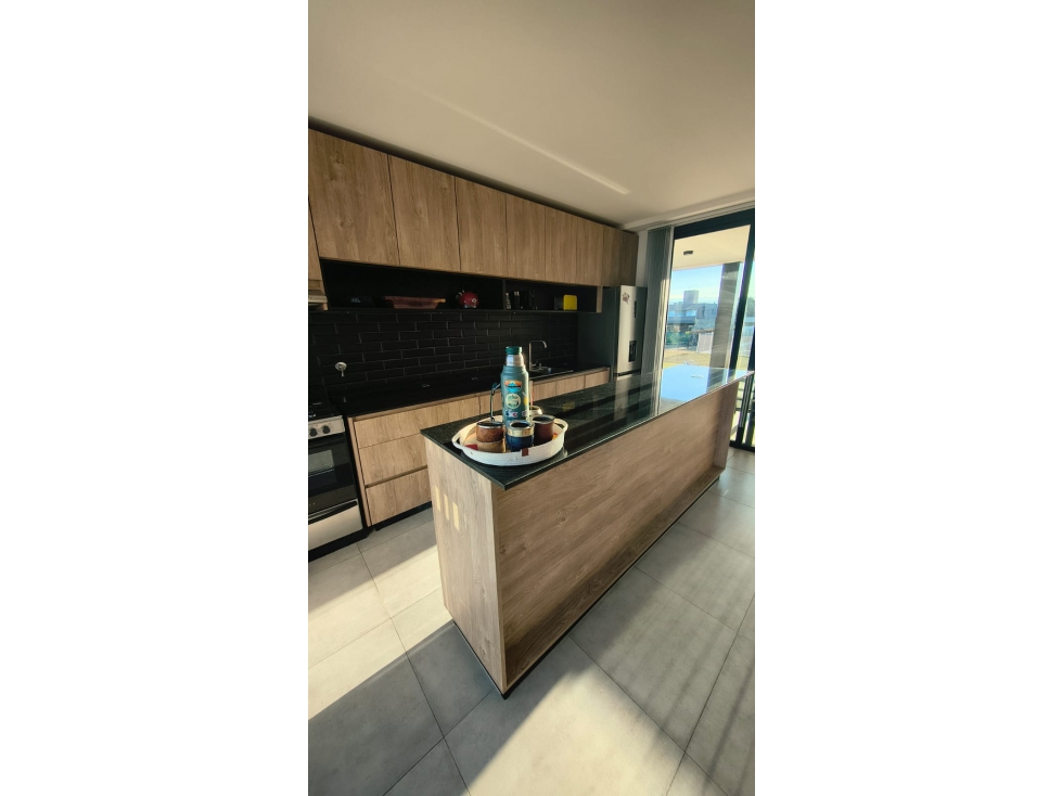 SE VENDE CASA 3 DORMITORIOS EN CARLOS PAZ GOLF - 3