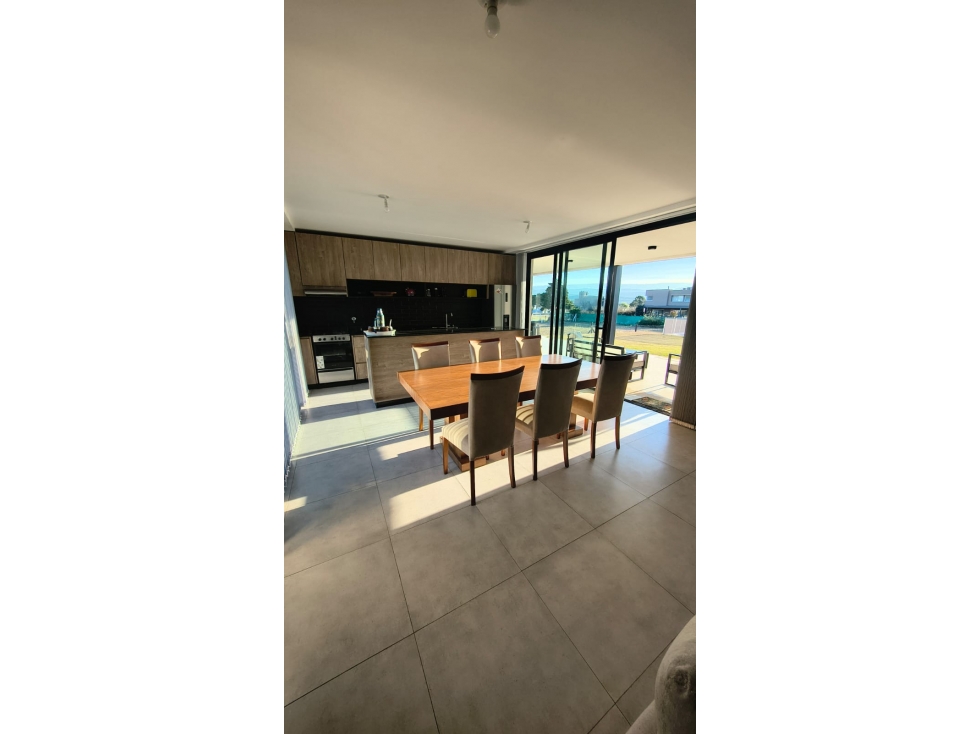 SE VENDE CASA 3 DORMITORIOS EN CARLOS PAZ GOLF - 5