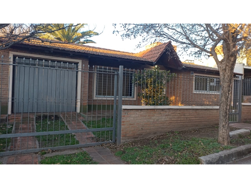CASA EN VENTA EN BARRIO LA CUESTA - 2