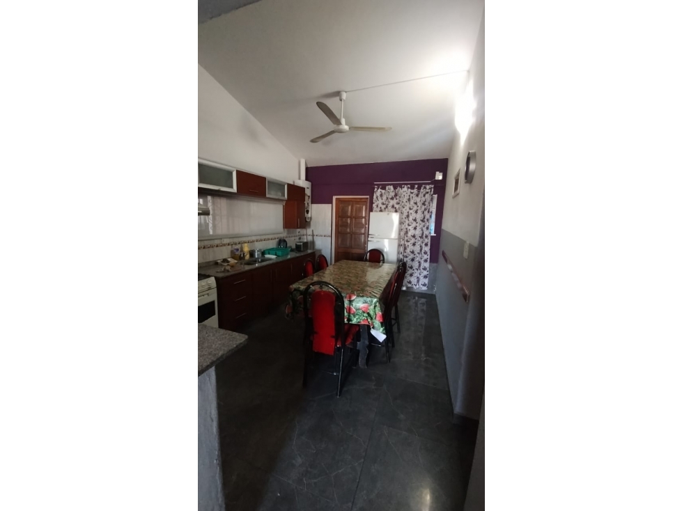 SE VENDE CASA ( PH) EN VILLA DEL LAGO A 4 CUADRAS DEL CUCU — foto 4