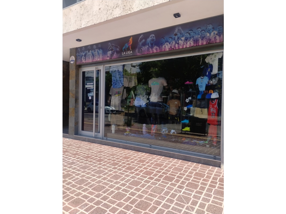 SE VENDE LOCAL COMERCIAL EN CALLE YRIGOYEN A METROS DE AV SAN MARTIN - 3