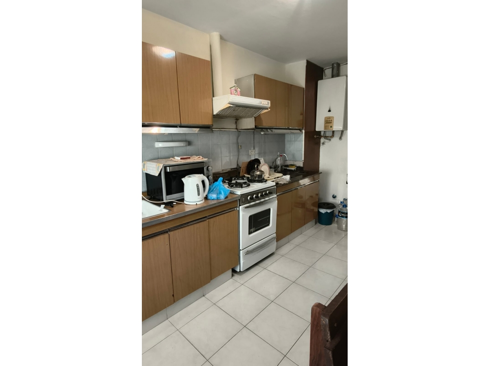SE VENDE DEPARTAMENTO DE 3 DORMITORIOS 1 BAÑO - 1