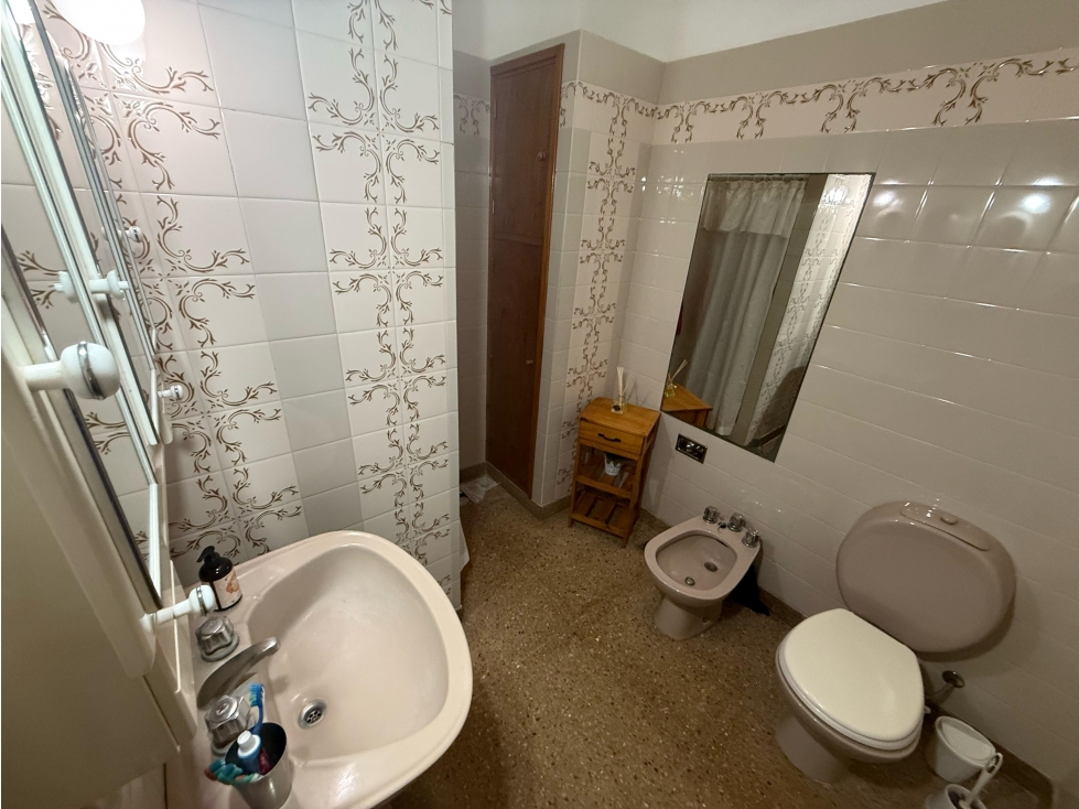 Casona sobre Alsina — foto 6