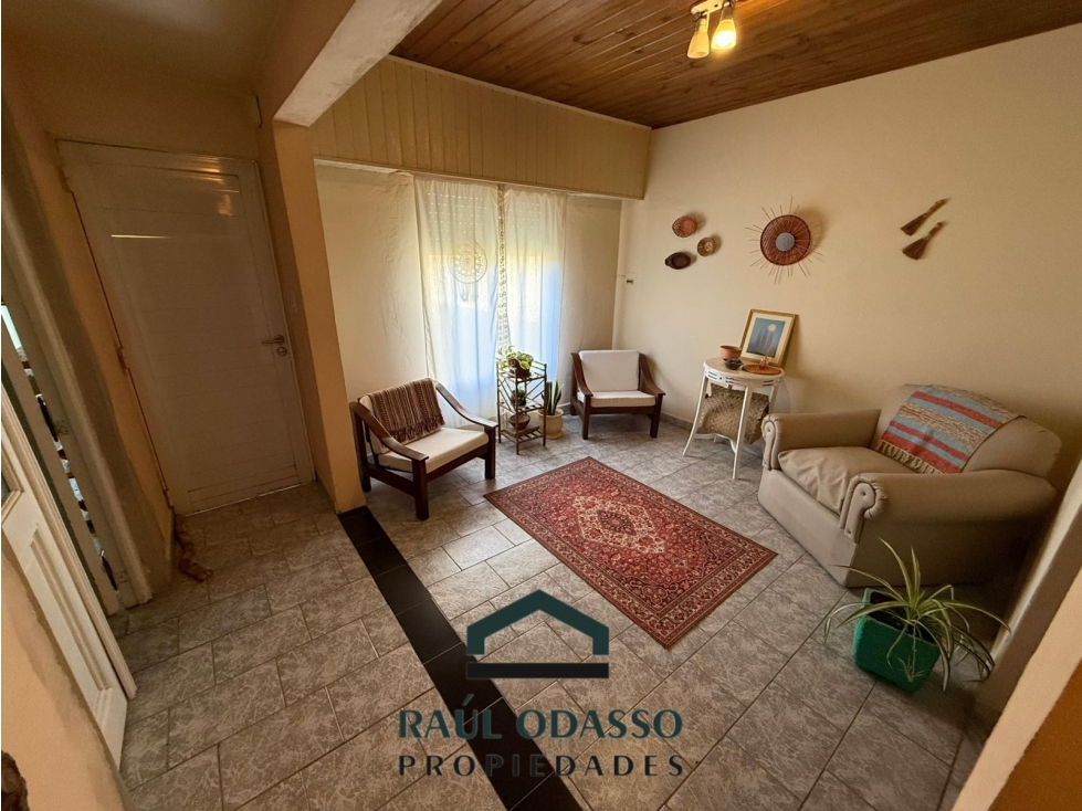 casa en impecable estado a la venta — foto 2