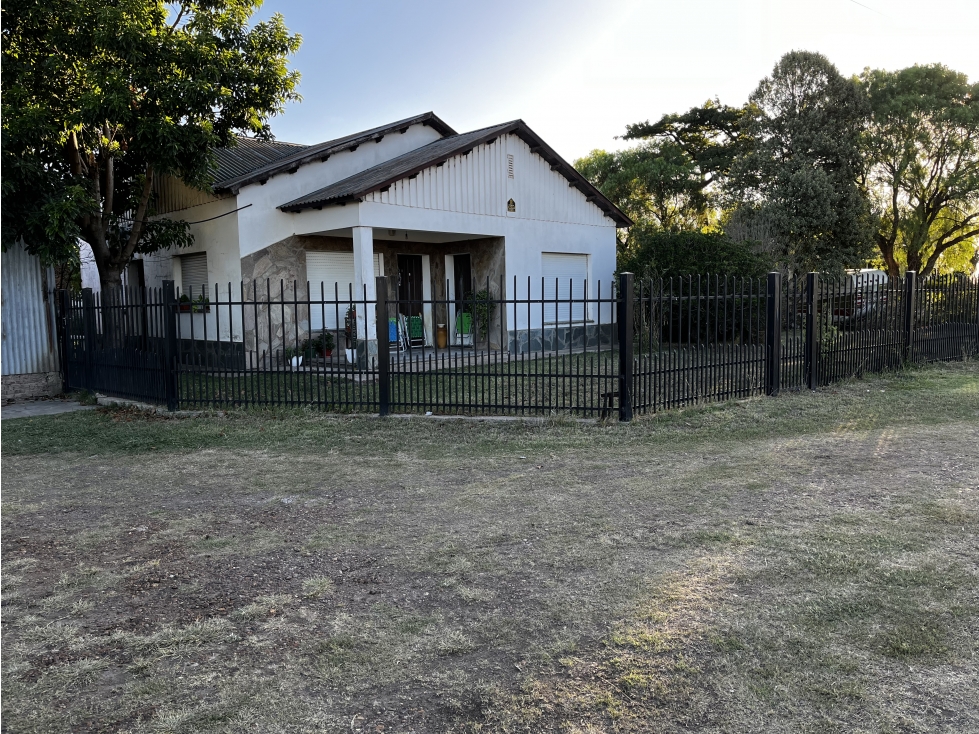 Vendo Casa con Galpón Tinglado en Herrera, Entre Ríos. - 3
