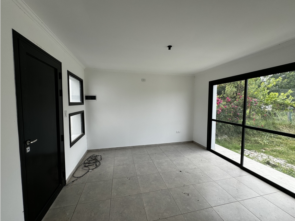 Vendo Casa Con Dos Dormitorios en Caseros, Entre Ríos. - 4