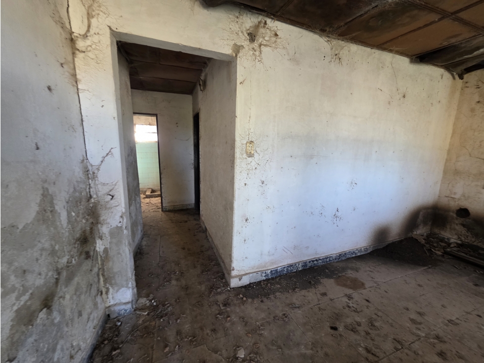 Vendo Casa a Reciclar en Herrera, Entre Ríos. — foto 5