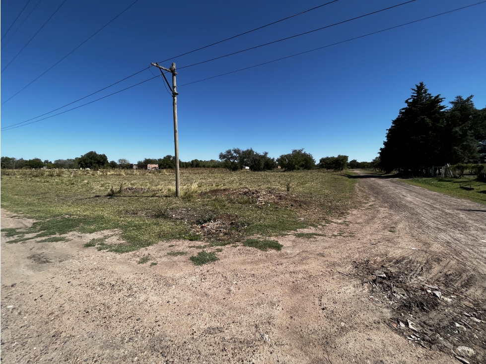 Vendo Terreno de 2.500 m2 en Villa Mantero, Entre Ríos. - 1