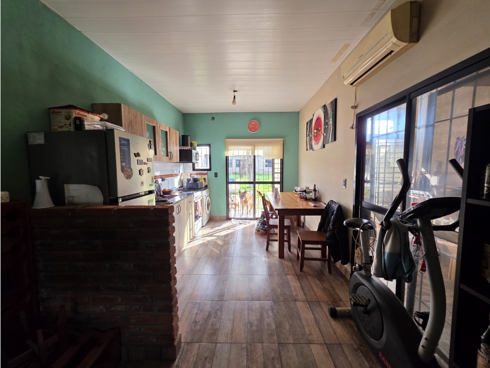 Vendo Casa con Pileta en Concepción del Uruguay, Entre Ríos - 6