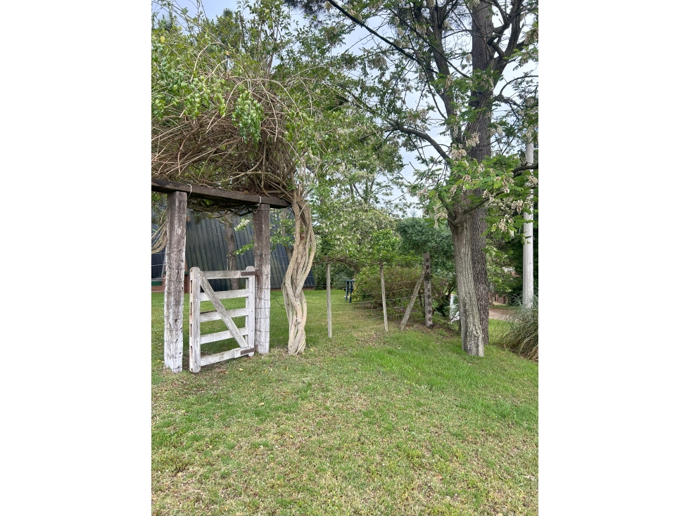 Venta en block - Chalet mas 2 cabañas - 3