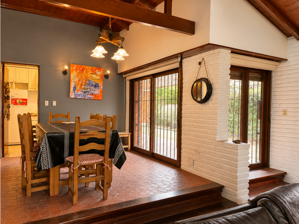 Chalet - Barrio Norte - Hijos del Sol — foto 4